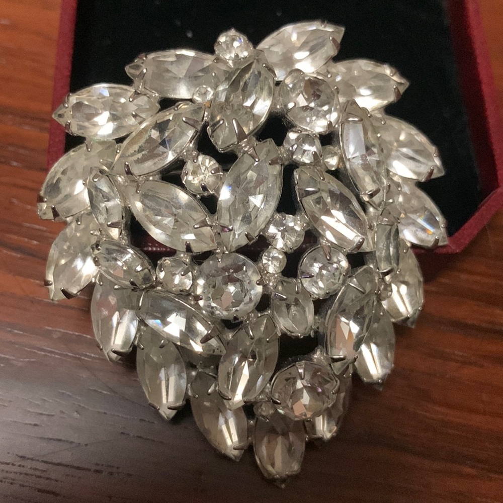 Weiss Rhinestone Layered Dome Brooch Vintage